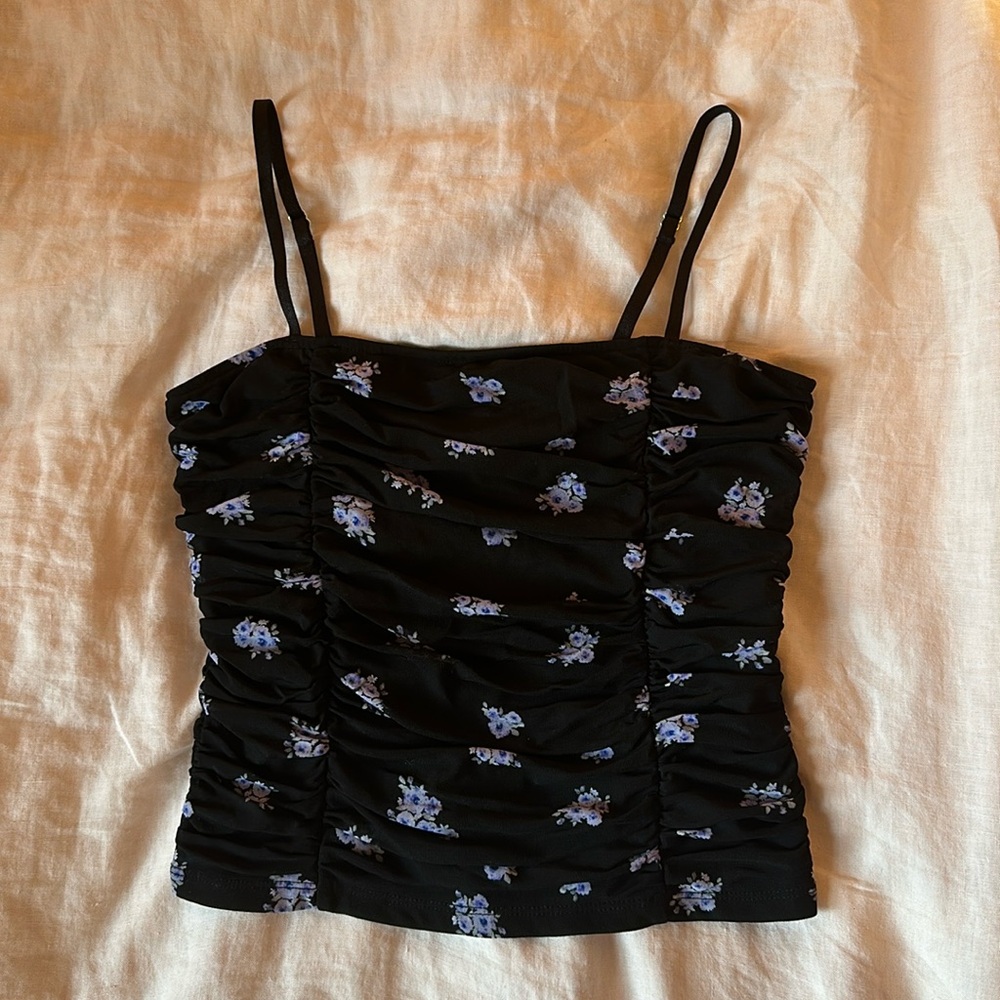 Forever 21 Floral Ruched Top
